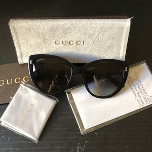 Authentic Gucci glasses worn 1x